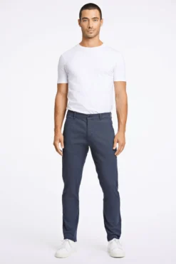 Chinos