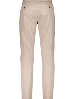 Chinos