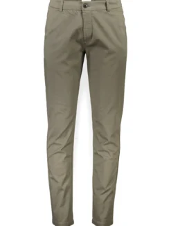Chinos