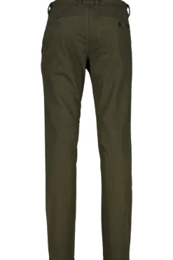 Chinos