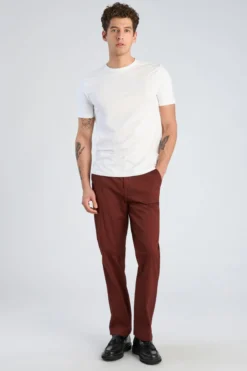 Chinos