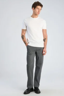 Chinos