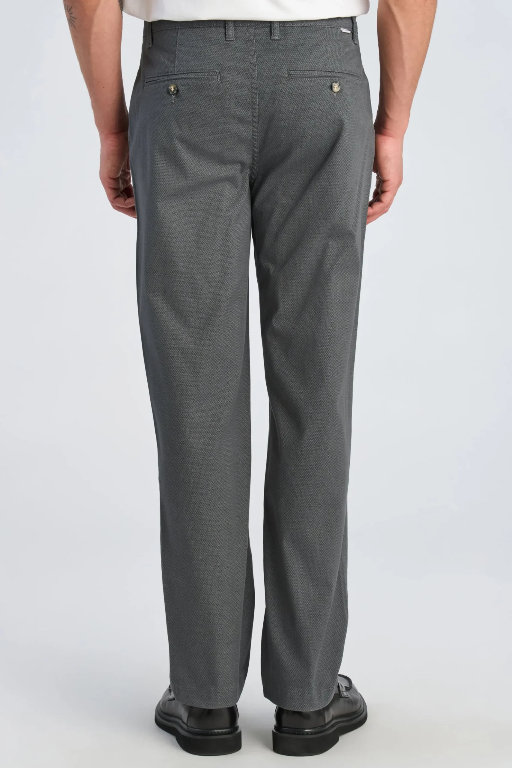Chinos