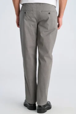 Chinos