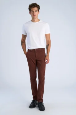 Chinos