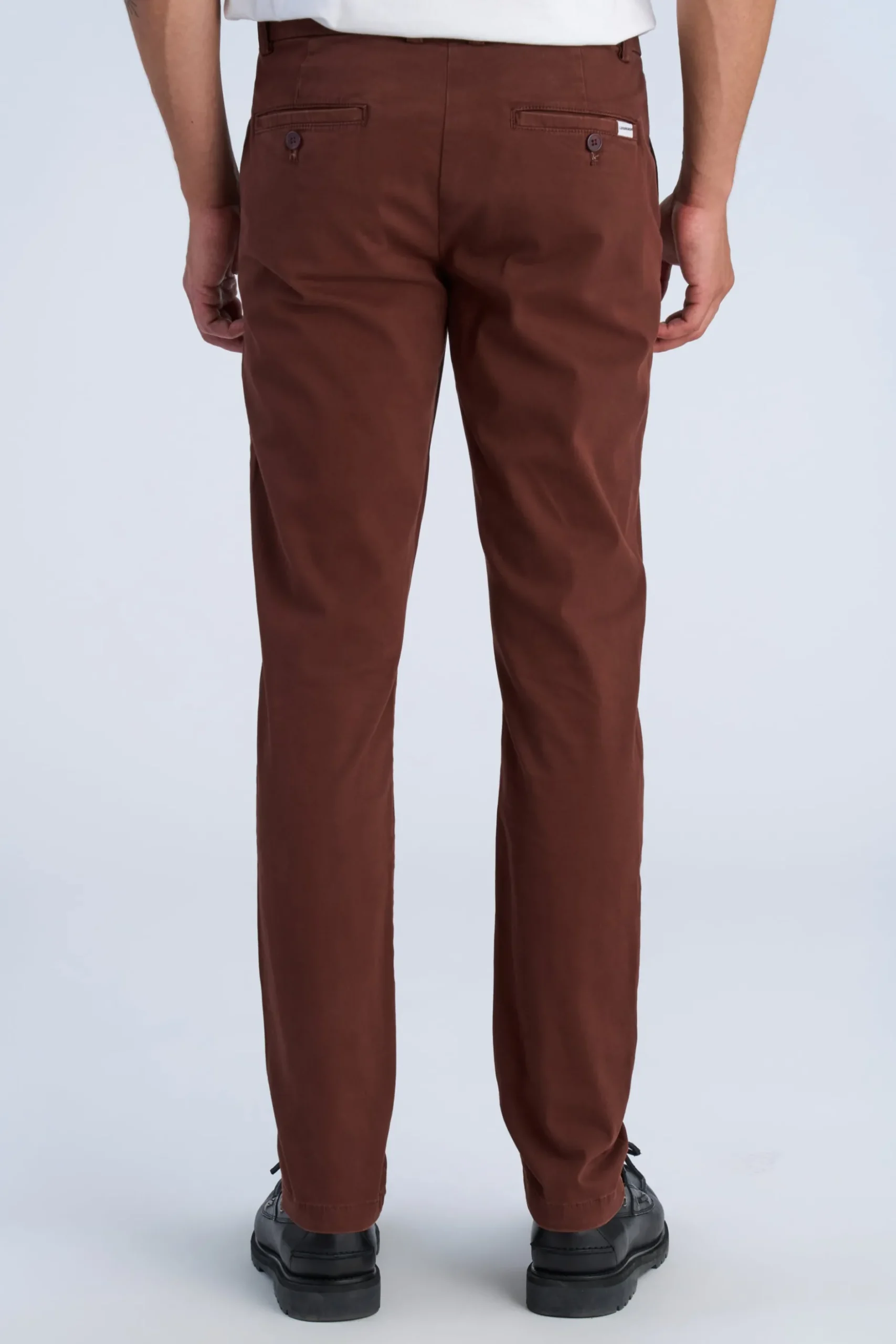 Chinos