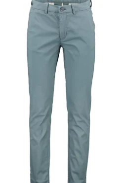 Chinos