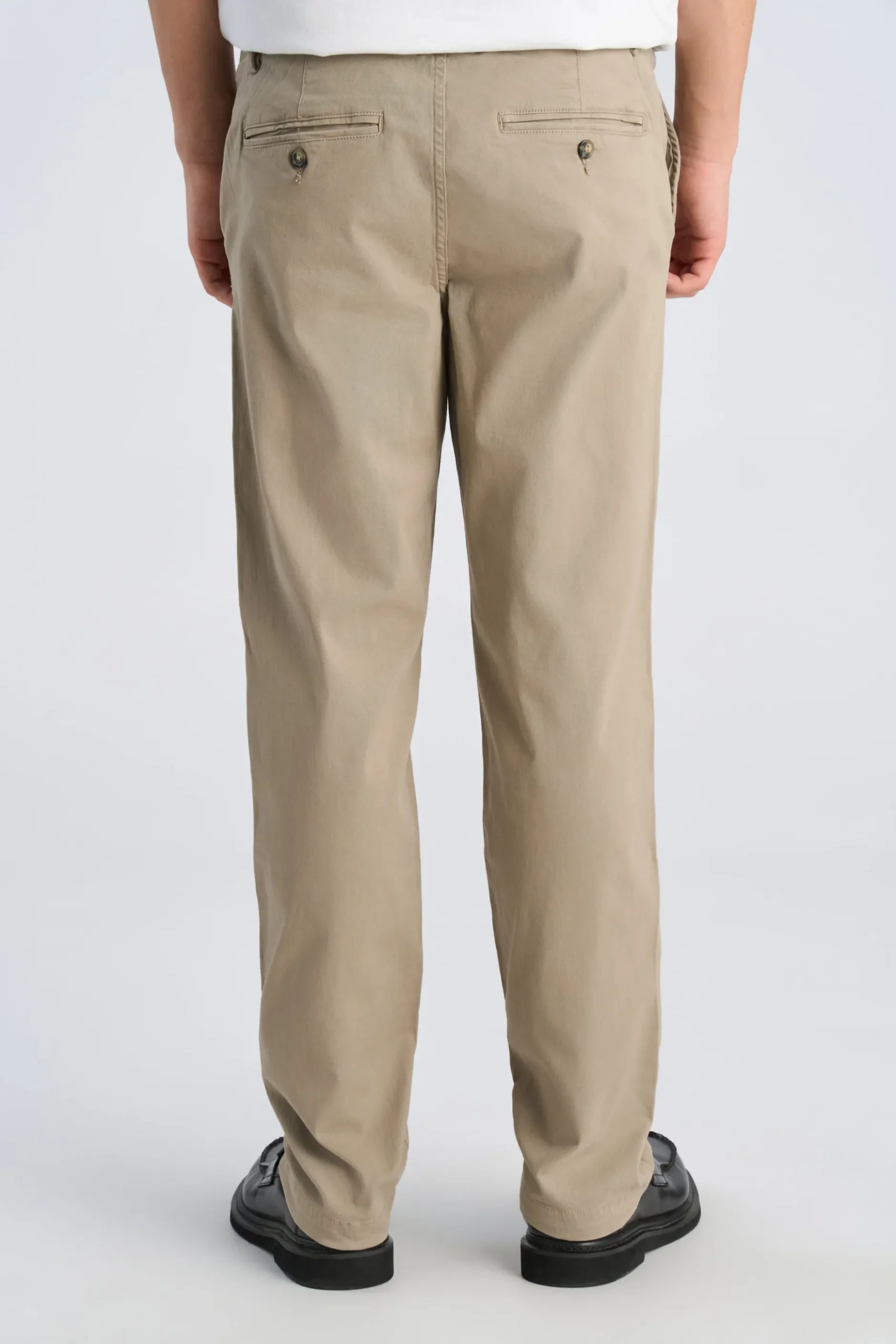 Chinos