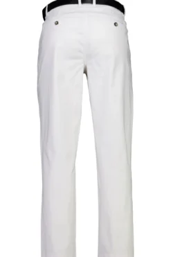 Chinos