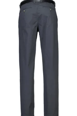 Chinos
