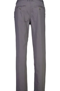 Chinos