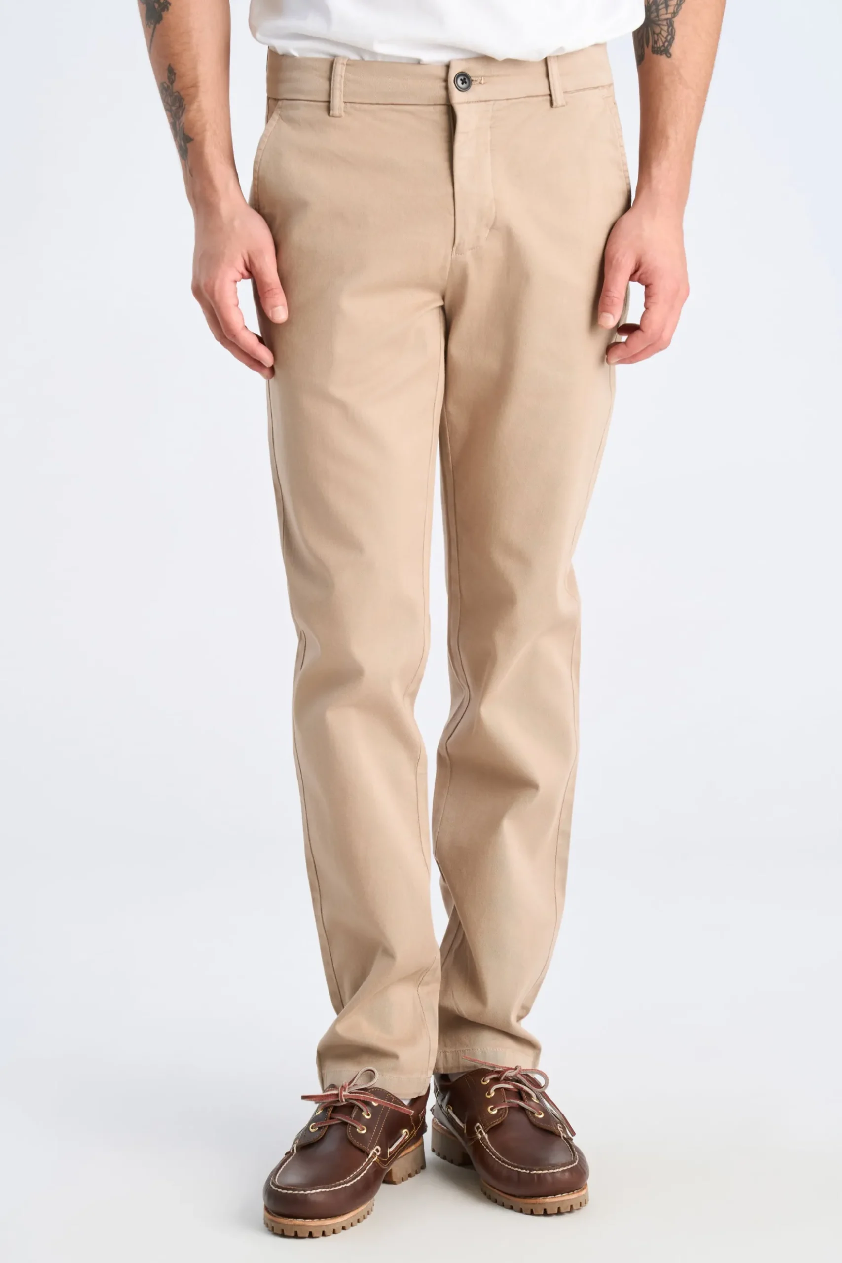 Chinos