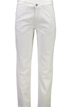 Chinos