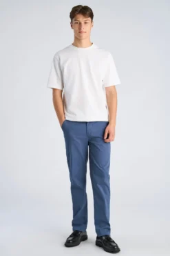 Chinos