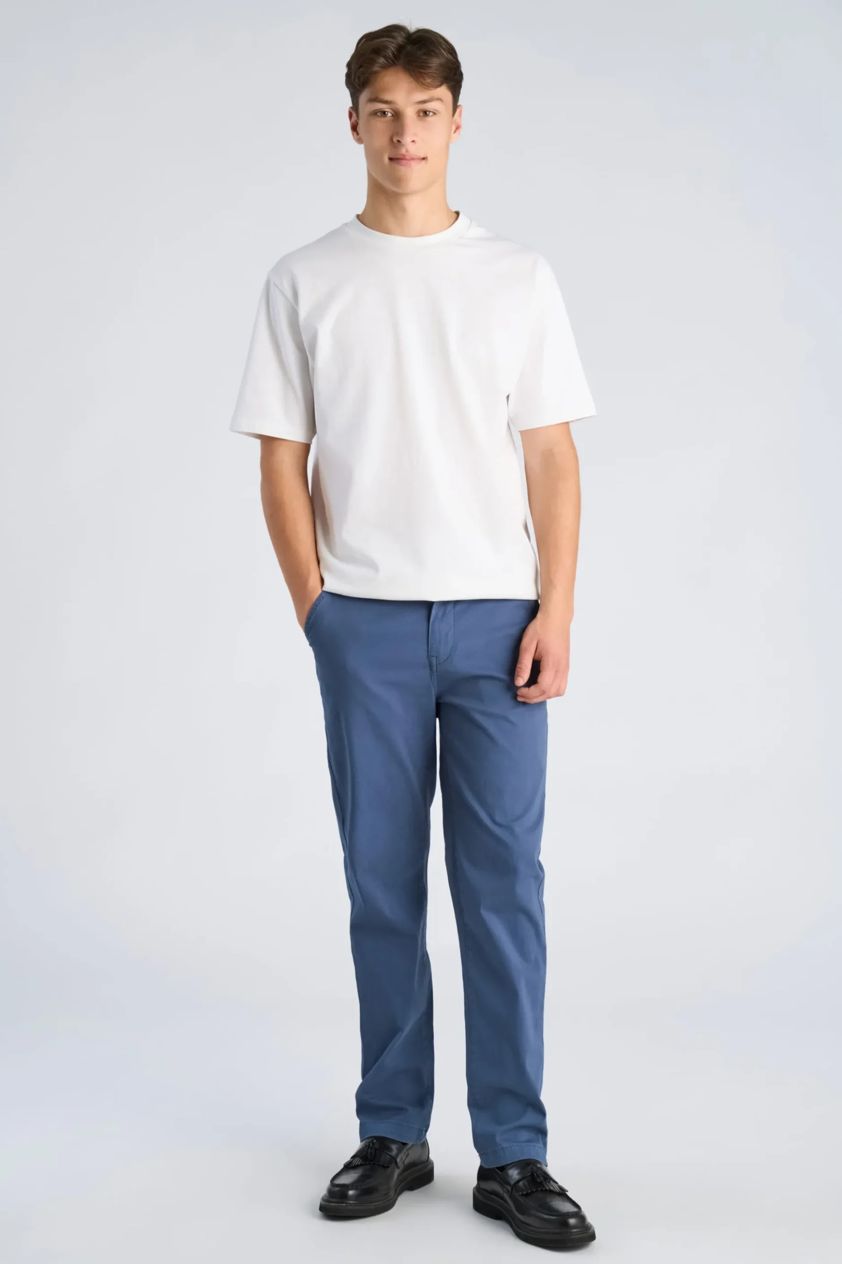 Chinos