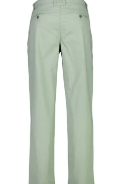 Chinos