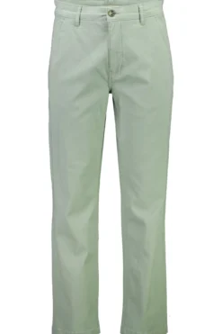 Chinos