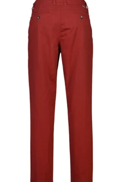 Chinos