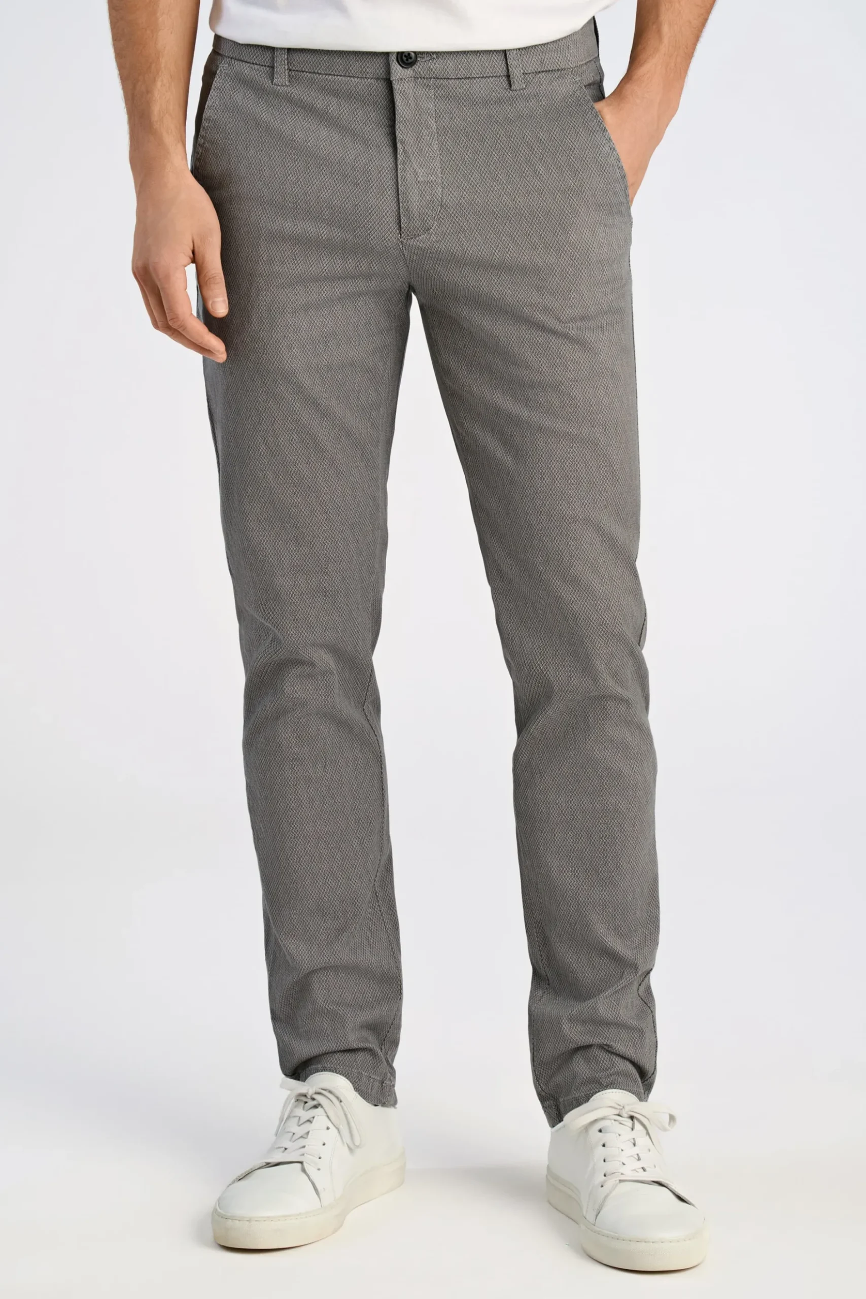 Chinos