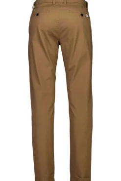 Chinos