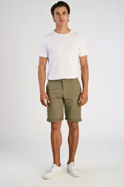 Chinosshorts
