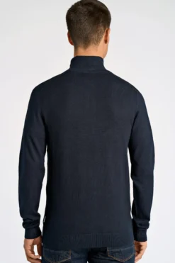 Half-zip