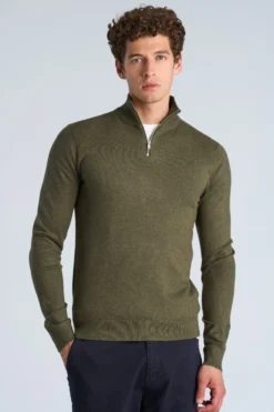 Half-zip