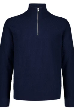 Half-zip
