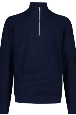 Half-zip