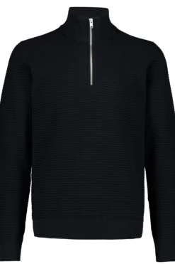 Half-zip