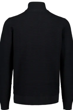 Half-zip