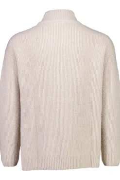 Half-zip