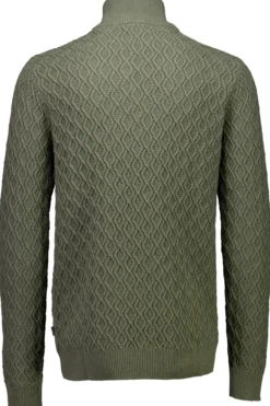 Half-zip