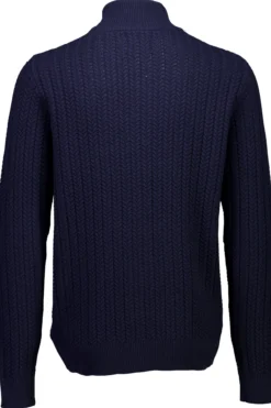 Half-zip