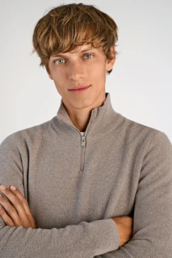 Half-zip