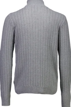 Half-zip