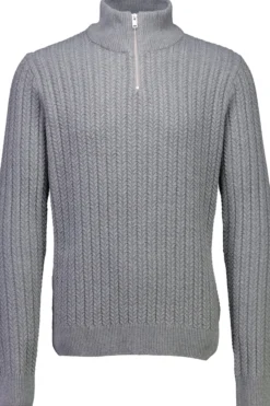 Half-zip