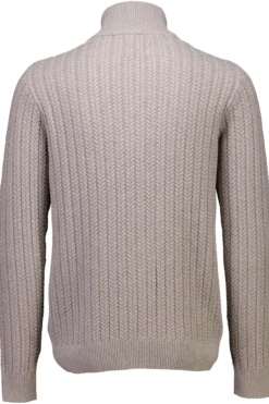 Half-zip