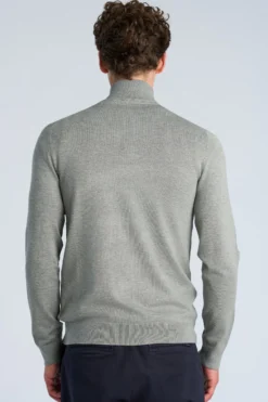 Half-zip