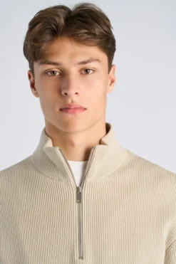 Half-zip