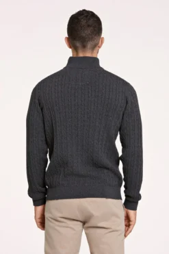 Half-zip