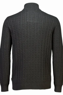 Half-zip
