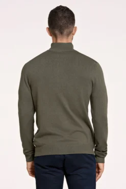 Half-zip