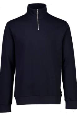 Half-zip