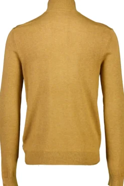 Half-zip