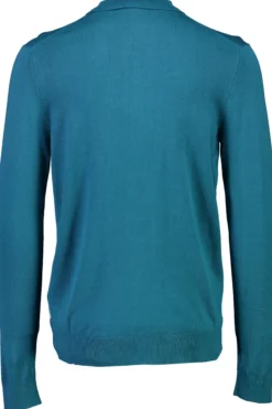 Half-zip