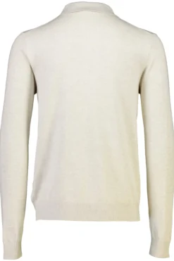Half-zip