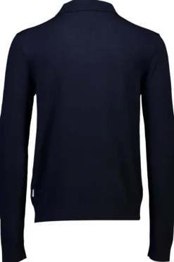 Half-zip