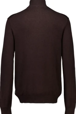 Half-zip