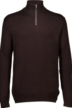 Half-zip